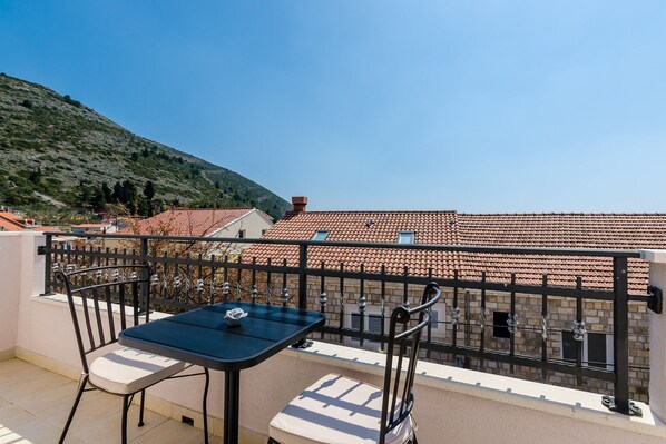 Terrasse / Balkon