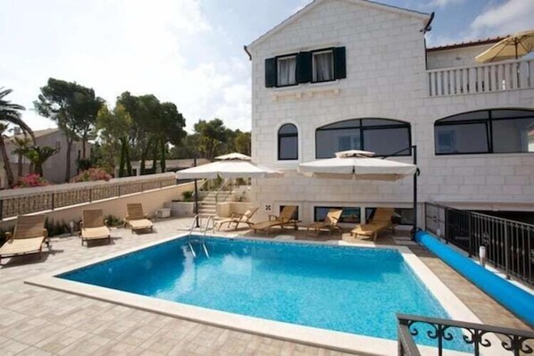 Piscine 