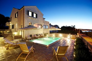 Extérieur maison de vacances [été]