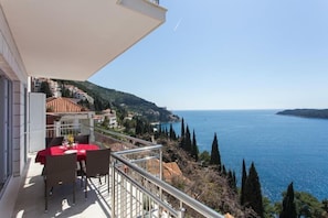 Terrasse / Balkon