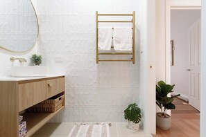 Heated towel rail