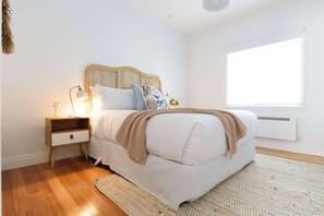 Elegant bedroom