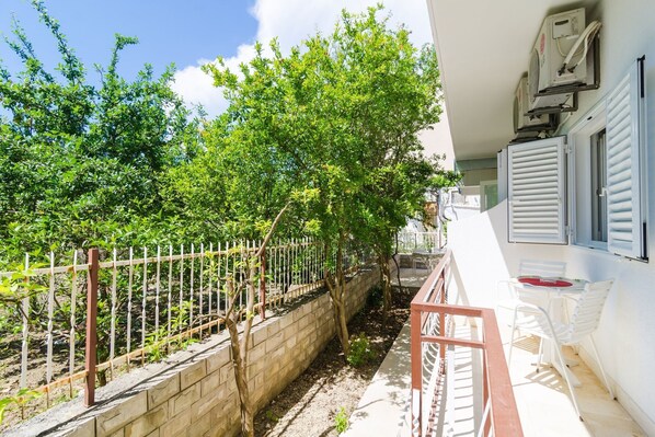 Terrasse / Balkon