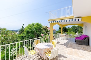 terrace