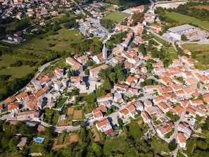 Eigentum, Gebäude, Pflanze, Haus, Die Architektur, Grundstueck, Urban Design, Baum, Nachbarschaft, Wohngebiet