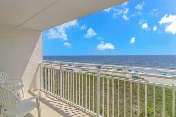 Direct Oceanfront views!