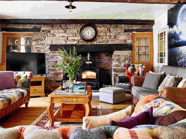 Onnen Fawr Farmhouse Living Room 3