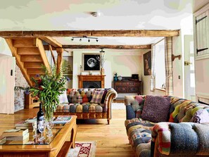 Onnen Fawr Farmhouse Living Room 4