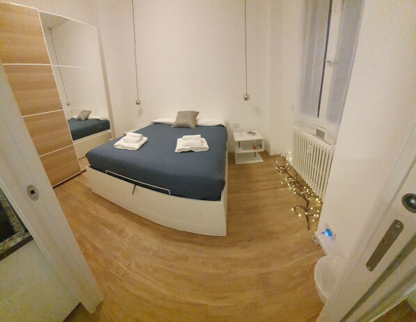Bedroom (1)