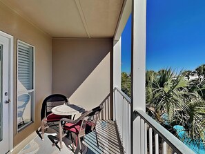Balcony - Seating For Two