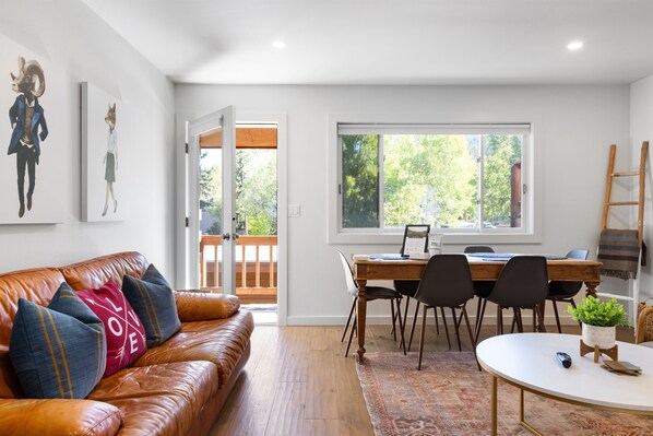 Living Room / Dining Area