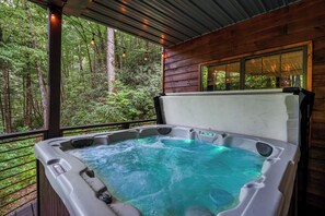 Paradise Found - Hot Tub on Lower Level