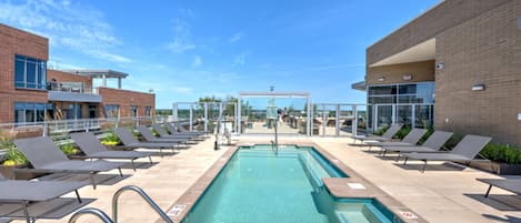 Rooftop pool