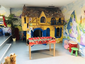 Lekområde för barn inomhus
