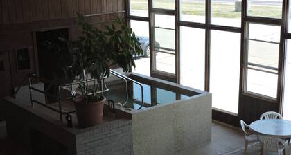 Indian Hills Inn & RV Park