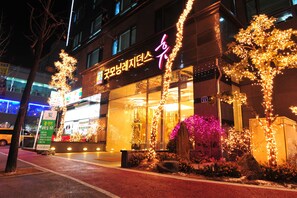 Front of property – evening/night