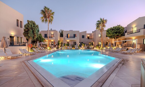 Udendørs pool