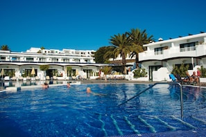 Utomhuspool