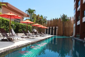 Utomhuspool