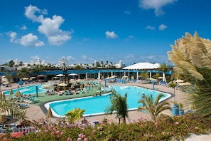 Utomhuspool
