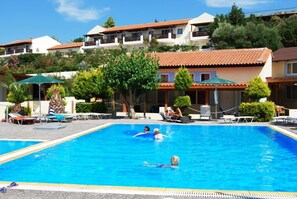 Utomhuspool