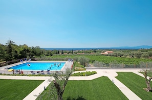 Pool auf dem Dach