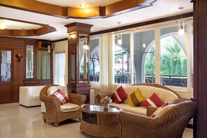 Lobby sitting area