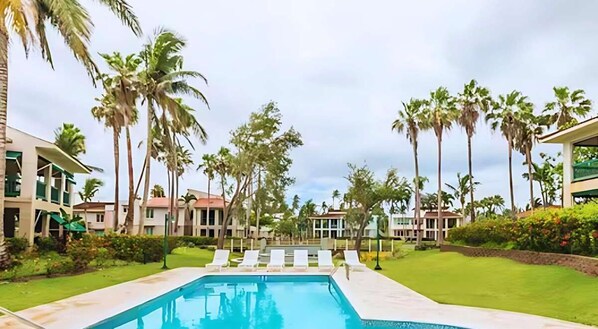 “Iris” means “Rainbow” in Greek and there’s a pot of gold at the end of THIS rainbow – called “Villa Iris” – a vacation home located in the heart of Lakeside Villa’s peaceful and secure gated community in Dorado – surrounded by tropical gardens, lake