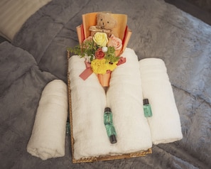 Bathroom amenities