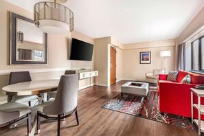 The District by Hilton Club_5.jpg