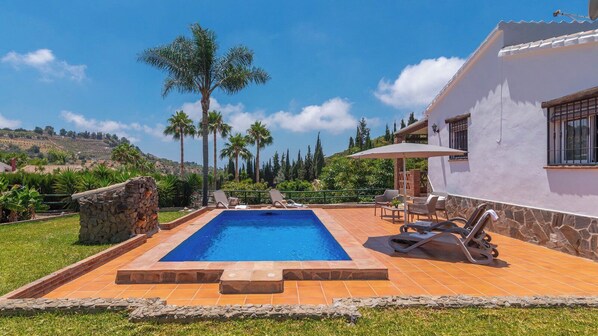 Cortijo de La Música Frigiliana by Ruralidays