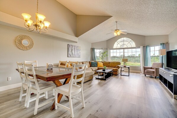 Kissimmee Vacation Rental | 3BR | 2BA | 1,287 Sq Ft | Stairs Required