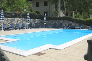 Holiday Home Swimming Pool