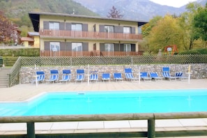 Holiday Home Swimming Pool