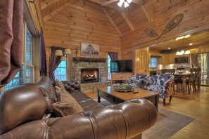 Beautiful open floor plan, where you can relax with friends and family