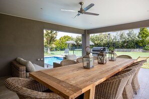 Outdoor dining