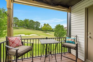 Step out onto the balcony & soak in the stunning views!