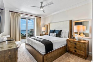 Oceanview primary suite at Honua Kai Hokulani 825—wake up to Maui’s tranquil beauty.