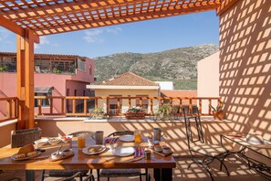 Shared Balcony with other guests