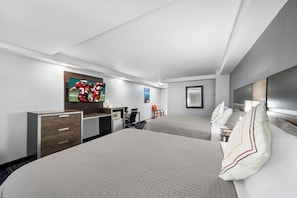 Unit with 2 Queen size beds