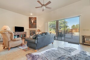 Living Room | Smart TV | Fireplace | Single-Story Home