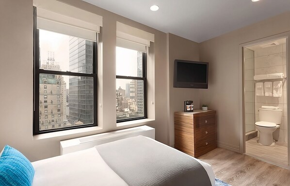 Unit with 2 Twin beds. Exact unit assigned upon arrival