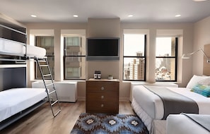 Unit w/ 2 Double Beds & Bunk Beds. Exact unit assigned upon arrival