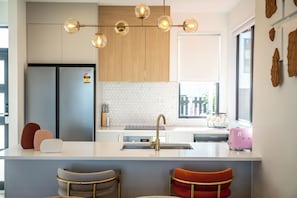Additional photos 5