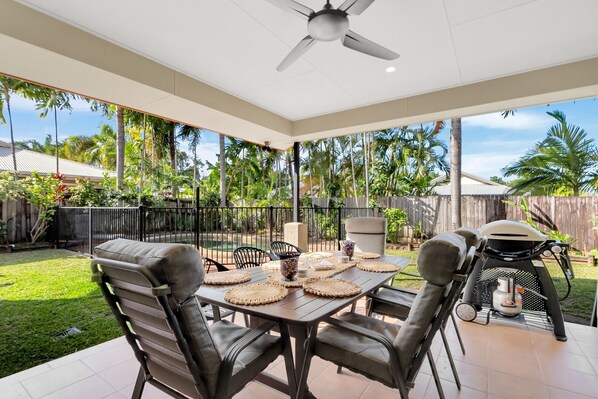 BBQ Area/Outdoor Area