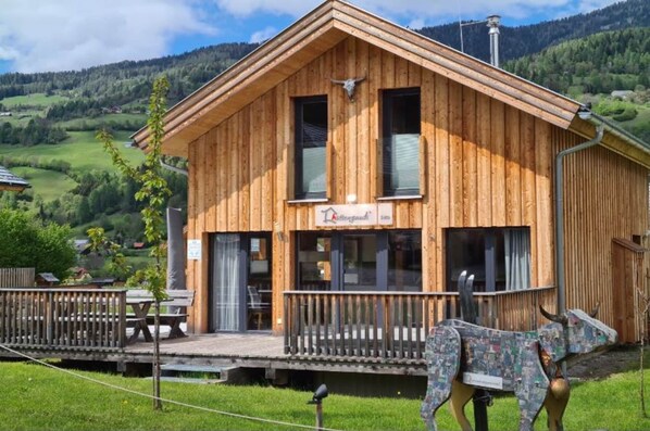 Holiday Home Exterior [summer]
