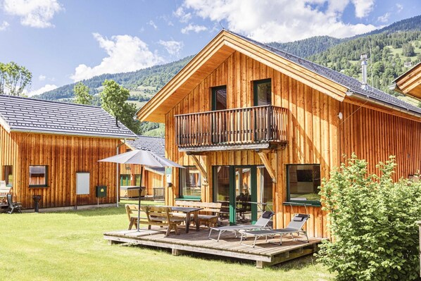 Holiday Home Exterior [summer]
