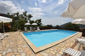 Holiday Home Swimming Pool