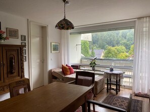 Ferienwohnung Am Münster mit Alpenweitblick-Blick zum Balkon