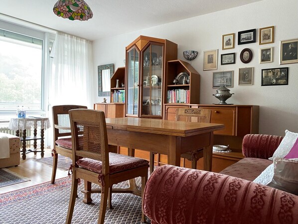 Ferienwohnung Am Münster mit Alpenweitblick-Wohnzimmer